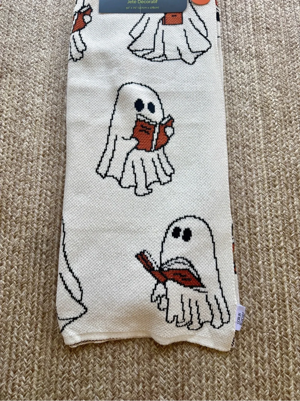 NWT Viral Goblin & Ghoul Homegoods TJMaxx Ghost Reading Throw Blanket